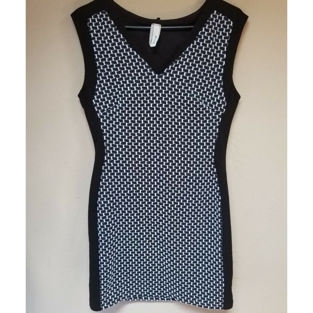 Minimi Women's Sleeveless Sheath Mini Dress Large Black and White V-Neck Stretch